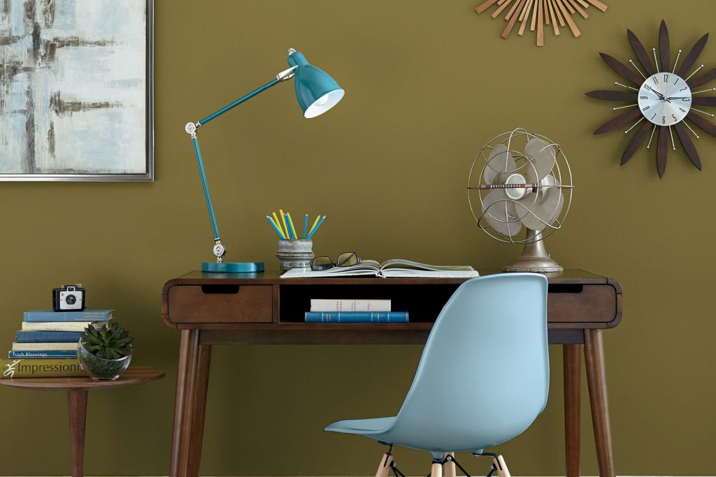 Office Retro Chic